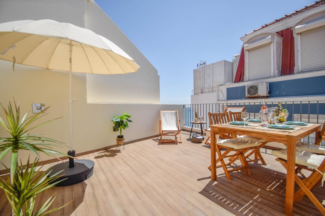 Central & Stylish 2 Bedroom Apartment W/ Balcony Cascais Kültér fotó