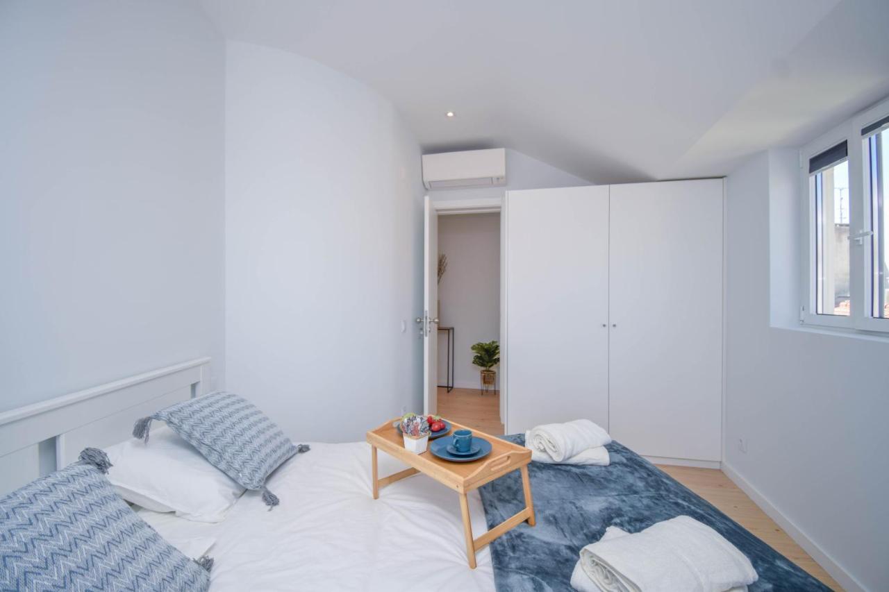 Central & Stylish 2 Bedroom Apartment W/ Balcony Cascais Kültér fotó